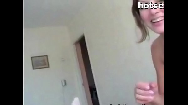 Две сосочки решили посниматься в порнушке с их общим другом